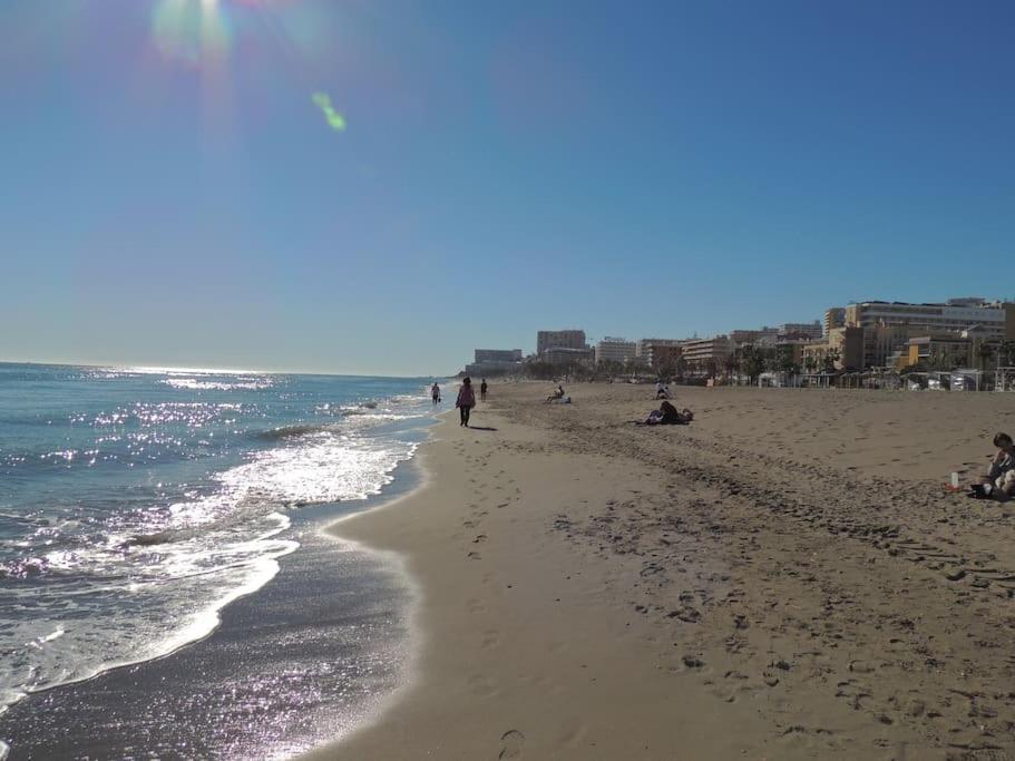Playamar Beach. Torremolinos Bagian luar foto