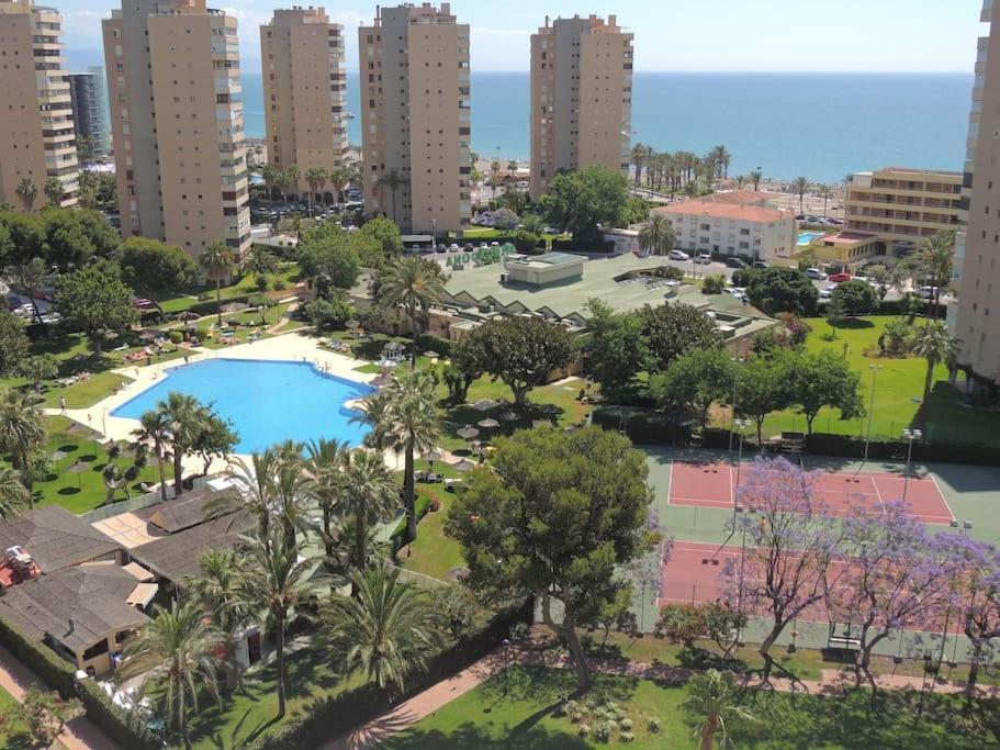 Playamar Beach. Torremolinos Bagian luar foto